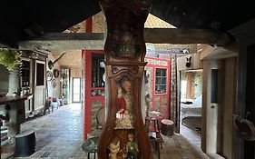 AU LIT ON DORT - Logis de Village